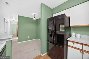 906 Foxmeadow Dr, Royersford, PA 19468 - Photo 15