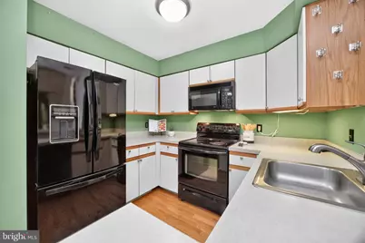 906 Foxmeadow Drive #CONDO 906, Royersford, PA 19468 - Photo 15
