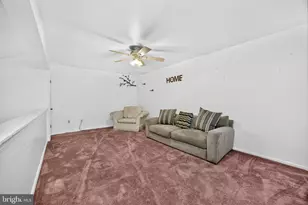 906 Foxmeadow Dr, Royersford, PA 19468 - Photo 11