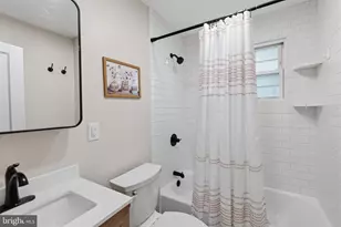 1046 Huntingdon Rd, Abington, PA 19001 - Photo 27
