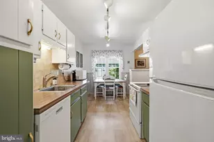 407 Hancock Ct, North Wales, PA 19454 - Photo 13