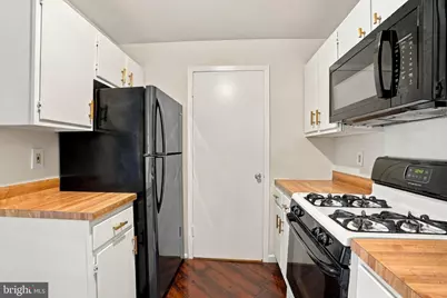 503 Stockton Court, North Wales, PA 19454 - Photo 9