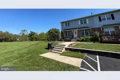 601 Whitpain Hls Hills, Blue Bell, PA 19422 - Photo 3
