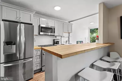 39 Sabine Avenue, Narberth, PA 19072 - Photo 5