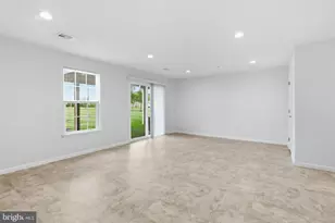 225 Tulip Ln, Gilbertsville, PA 19525 - Photo 7