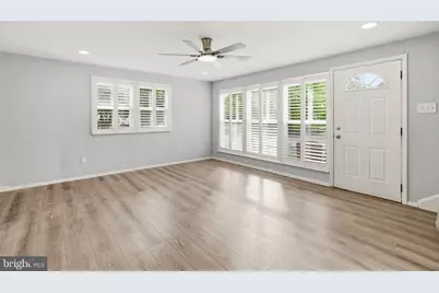 226 Oxford Circle, Norristown, PA 19403 - Photo 3