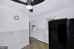 801 N Adams St, Pottstown, PA 19464 - Photo 5