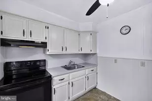801 N Adams St, Pottstown, PA 19464 - Photo 3