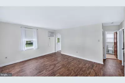 801 N Adams Street, Pottstown, PA 19464 - Photo 9