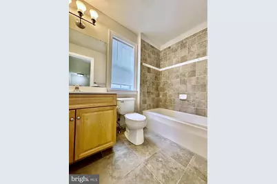 39 W 5th Street, Bridgeport, PA 19405 - Photo 17