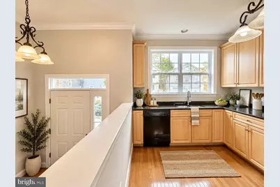 39 W 5th Street, Bridgeport, PA 19405 - Photo 3