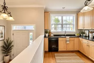 39 W 5th St, Bridgeport, PA 19405 - Photo 3