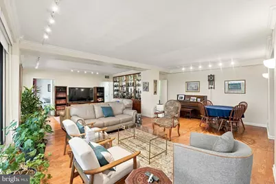 191 Presidential #R-922 - R-923, Bala Cynwyd, PA 19004 - Photo 13