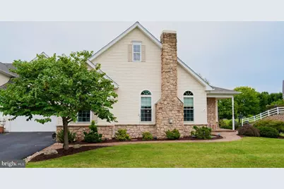 1075 Burgundy Circle, Pennsburg, PA 18073 - Photo 7