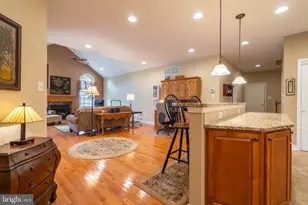 1075 Burgundy Cir, Pennsburg, PA 18073 - Photo 17