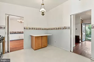 104 Clarrige Dr, Willow Grove, PA 19090 - Photo 11