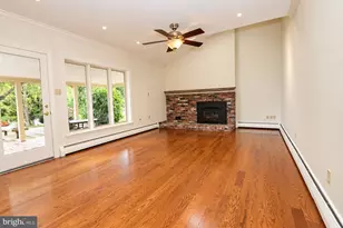 3016 Brambling Ln, Norristown, PA 19403 - Photo 9