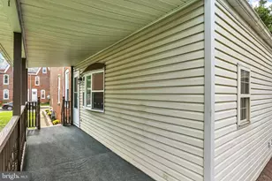 943 Queen St, Pottstown, PA 19464 - Photo 9