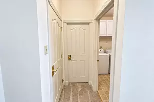 914 Dutch Dr, Norristown, PA 19403 - Photo 9