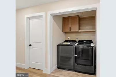 1090 Highland Avenue, Abington, PA 19001 - Photo 11