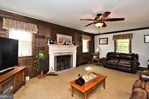 204 Neiffer Rd, Schwenksville, PA 19473 - Photo 47