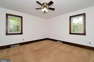 204 Neiffer Rd, Schwenksville, PA 19473 - Photo 71