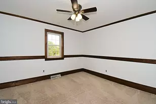 204 Neiffer Rd, Schwenksville, PA 19473 - Photo 77
