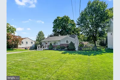 219 Pershing Avenue, Horsham, PA 19044 - Photo 3