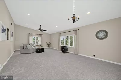 1947 Coolidge Avenue, Willow Grove, PA 19090 - Photo 9