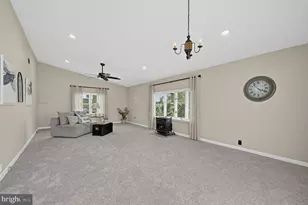1947 Coolidge Ave, Willow Grove, PA 19090 - Photo 9