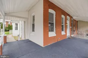 1447 Powell St, Norristown, PA 19401 - Photo 3