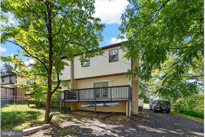 1704 Pennsylvania Avenue, Oreland, PA 19075 - Photo 1
