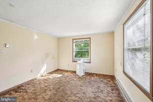 213 Pleasantview Ave, Schwenksville, PA 19473 - Photo 23