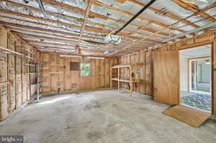 213 Pleasantview Ave, Schwenksville, PA 19473 - Photo 37
