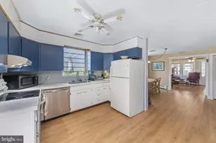 124 W 5th Ave, Collegeville, PA 19426 - Photo 11