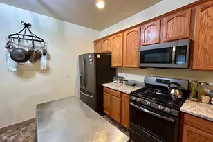 1022 Bordeaux Ln, Pennsburg, PA 18073 - Photo 7