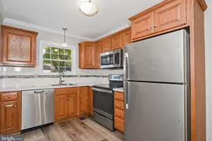 2461 E High St, Pottstown, PA 19464 - Photo 9