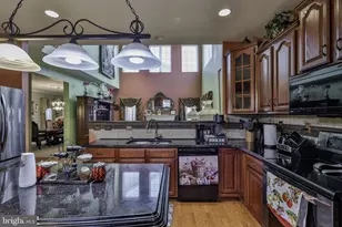 1327 Wheatland Ave, Pennsburg, PA 18073 - Photo 25