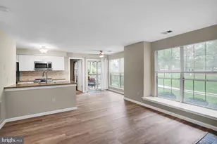 607 Foxcroft Cir, Royersford, PA 19468 - Photo 7