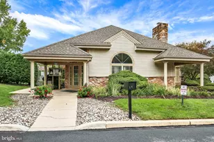 607 Foxcroft Cir, Royersford, PA 19468 - Photo 29