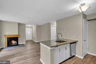 607 Foxcroft Cir, Royersford, PA 19468 - Photo 27