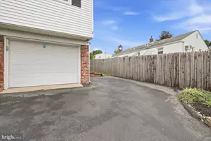 1701 N Gravers Rd, Plymouth Meeting, PA 19462 - Photo 29
