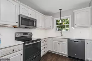 2461 E High St, Pottstown, PA 19464 - Photo 7