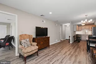 2461 E High St, Pottstown, PA 19464 - Photo 9