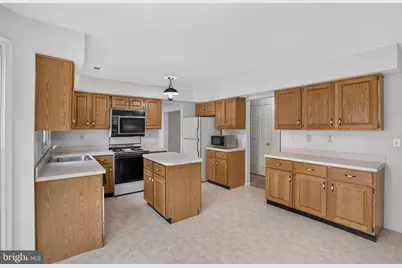 153 Hunsicker Drive, Collegeville, PA 19426 - Photo 9