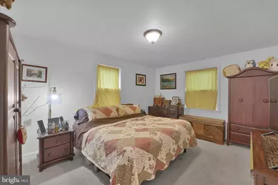 210 E Howard Street, Stowe, PA 19464 - Photo 17