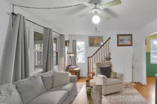 210 E Howard St, Stowe, PA 19464 - Photo 9