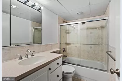 1001 City Avenue #EE-1021, Wynnewood, PA 19096 - Photo 23