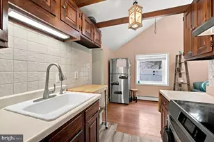 247 Pinetown Rd, Norristown, PA 19403 - Photo 7