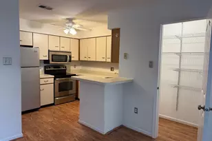 113 Foxmeadow Dr, Royersford, PA 19468 - Photo 3